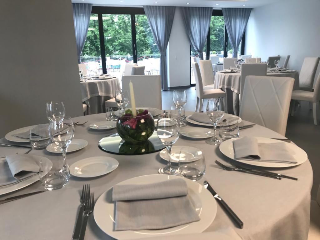Domus Grand Hotel Rende Luaran gambar