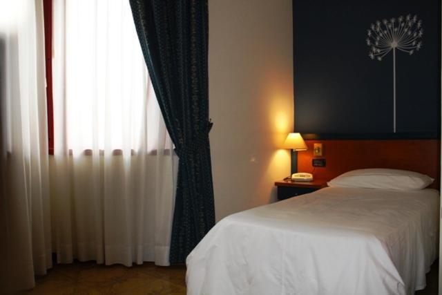Domus Grand Hotel Rende Luaran gambar