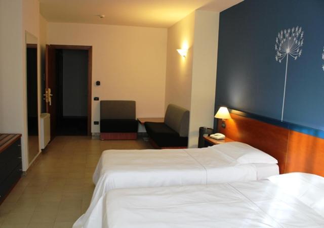 Domus Grand Hotel Rende Luaran gambar