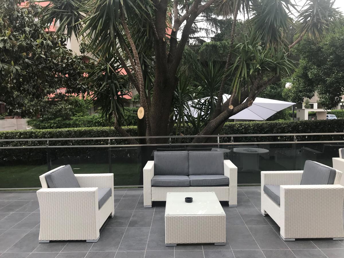 Domus Grand Hotel Rende Luaran gambar