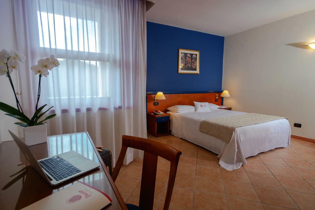 Domus Grand Hotel Rende Luaran gambar